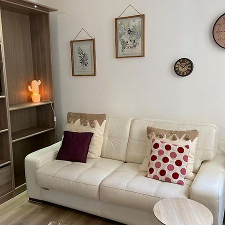 Agreable Appart'Hotel Smart Cosy Proche Commerces Φονταινεμπλώ Εξωτερικό φωτογραφία